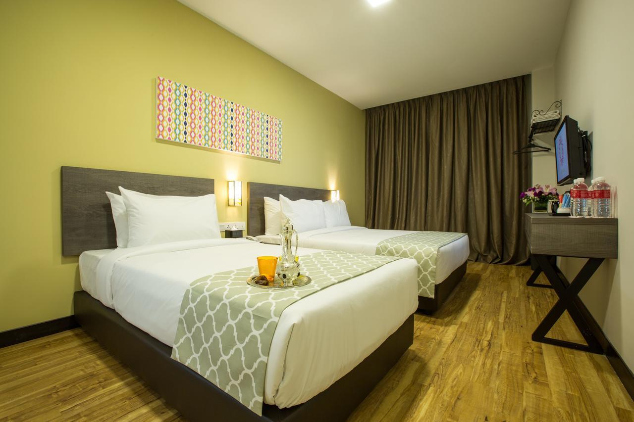 Humaira Hotel Tanah Merah  Room photo